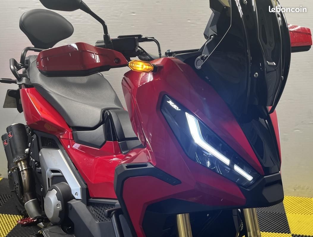 Honda X-ADV 750 MY22 (image 15)
