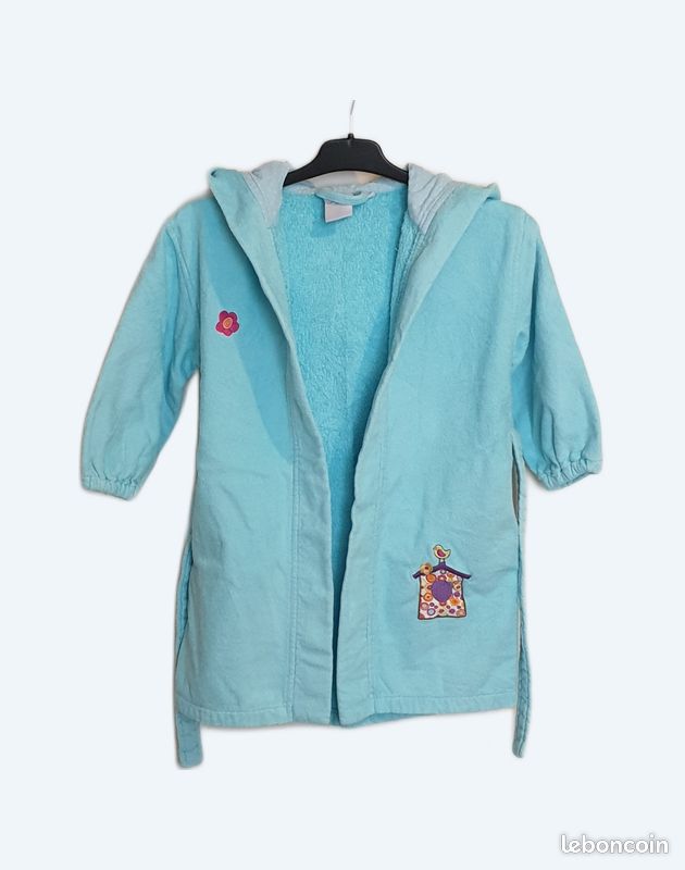Peignoir enfant 6 ans (image 1)