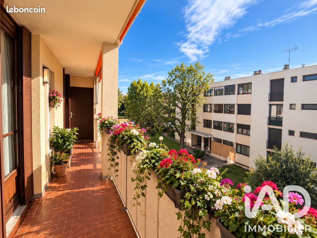 Appartement 5 pièces 93 m² · à Marseille · 93 m² · 195 000 €