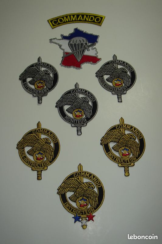 MILITARIA PARAS : Lot du CNEC 1er Régiment de CHOC (image 1)