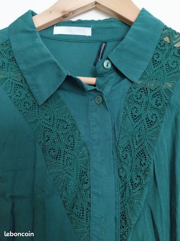 Chemise verte Les petites bombes taille L (image 1)