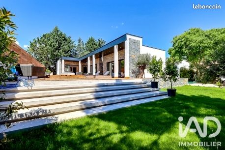Maison 5 pièces 190 m² · à Uzès · 190 m² · 845 000 €