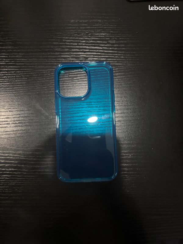 Lot accessoires iPhone 13 Pro Max & 14 Plus – Verres trempés + coque (image 2)