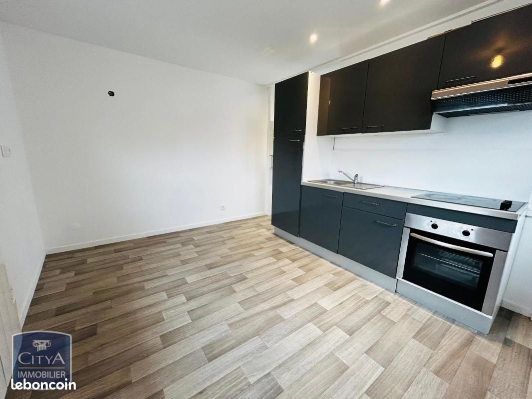 Appartement 1 pièce 19 m² · à Hautmont · 19 m² · 380 €/mois