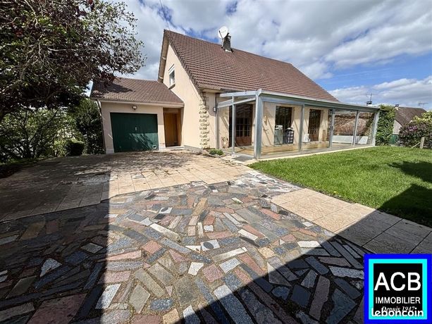 Maison 7 pièces 135 m²