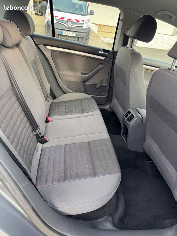 Volkswagen Golf V 1.4 (image 10)