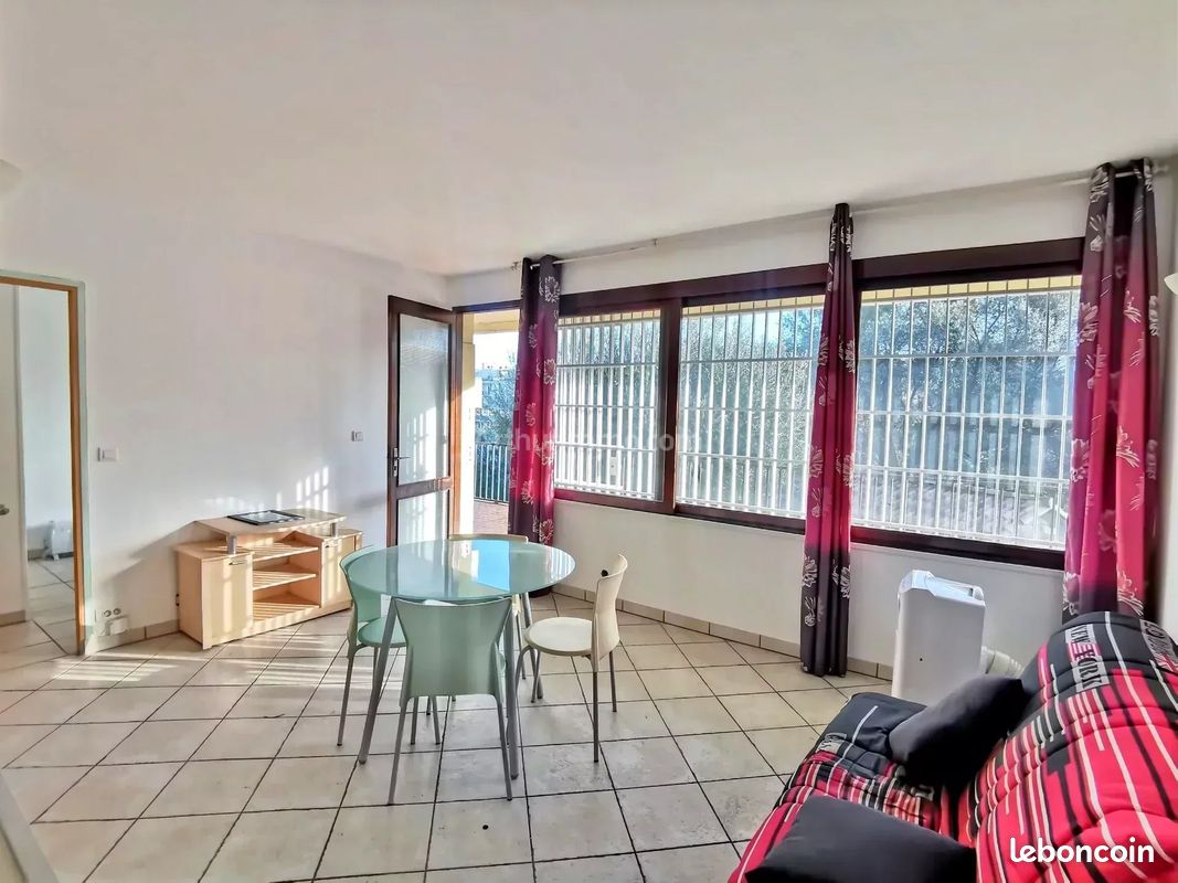 Appartement 2 pièces 37 m² · à Ajaccio · 37 m² · 650 €/mois