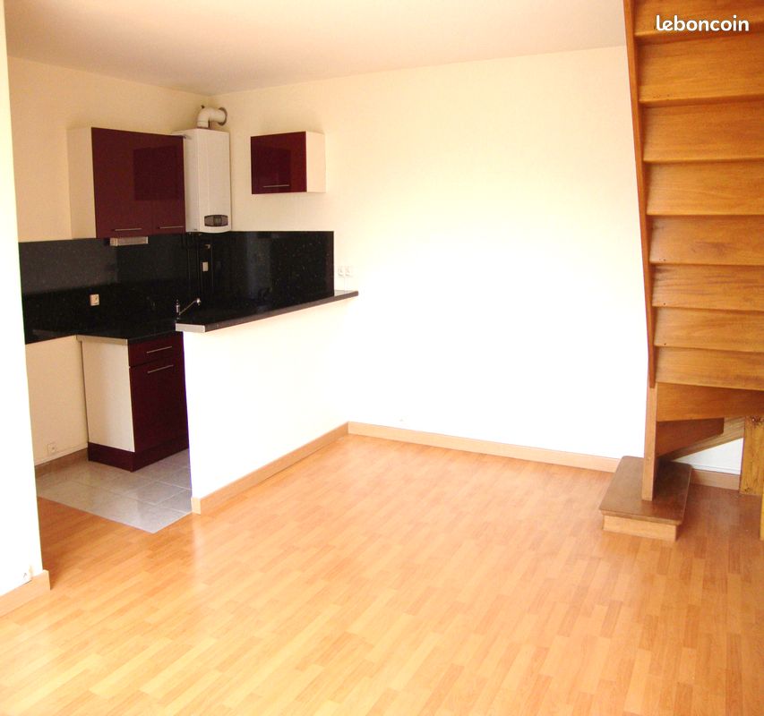 Appartement a louer tours - 7 pièce(s) - 63 m2 - Surfyn