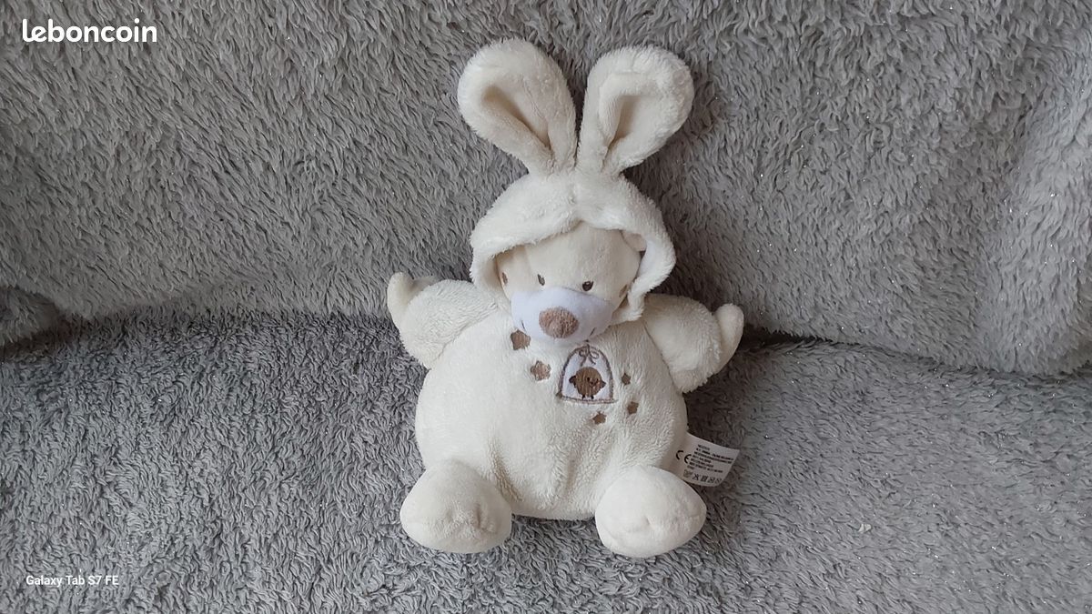 Doudou Ours Personnalisable Nicotoy – Déguisé En Lapin Blanc Crème 25 Cm, Peluche Unique