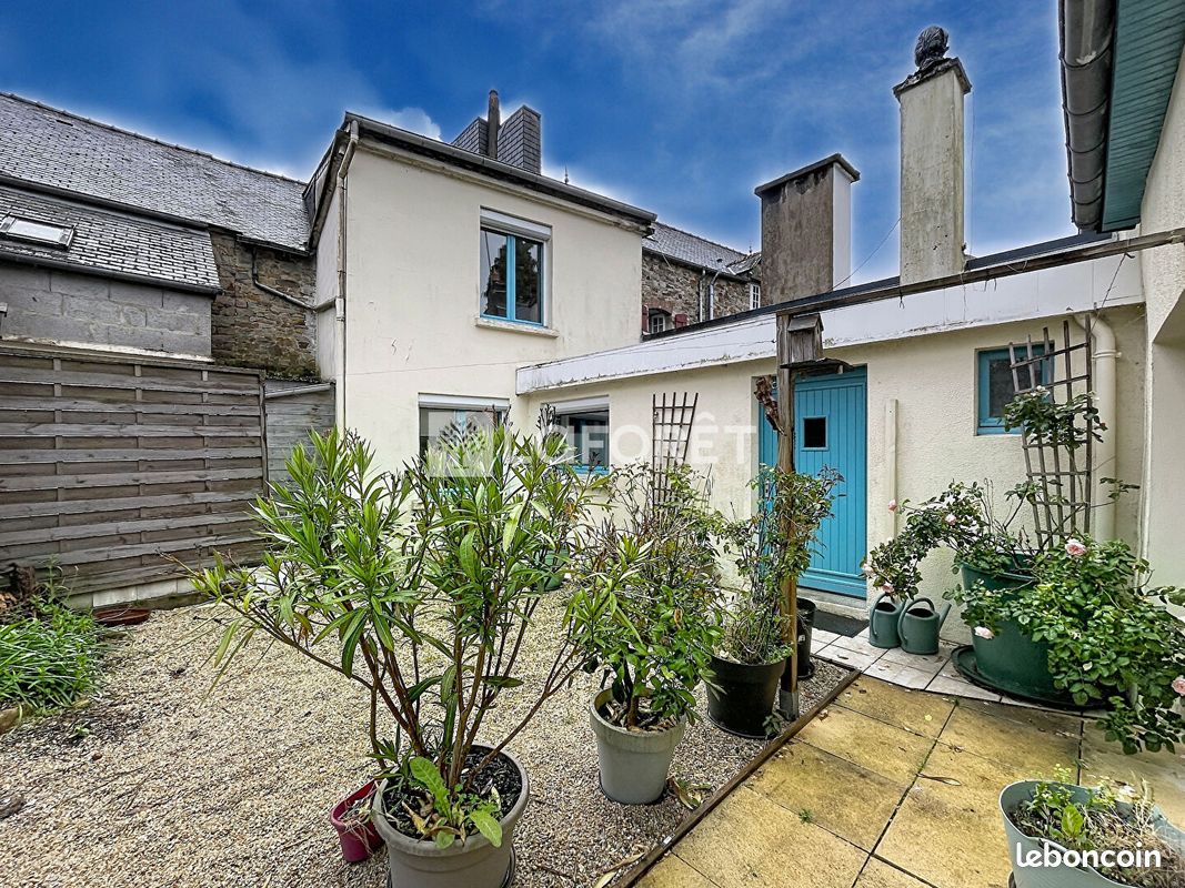 Maison 7 pièces 128 m² · à Peillac · 128 m² · 122 200 €