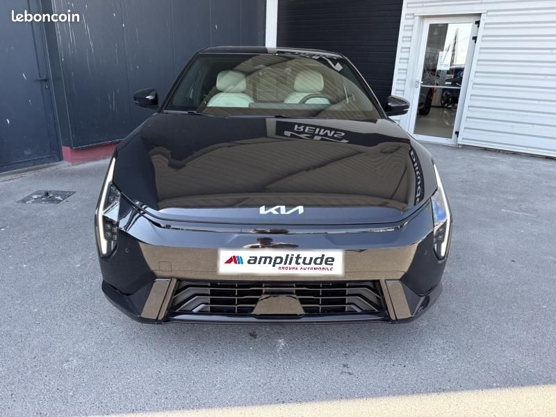Kia EV4 204ch 81,4kWh GT-Line + Harman Kardon (image 2)