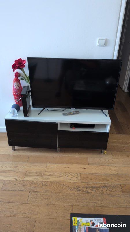 Meuble télé (image 1)