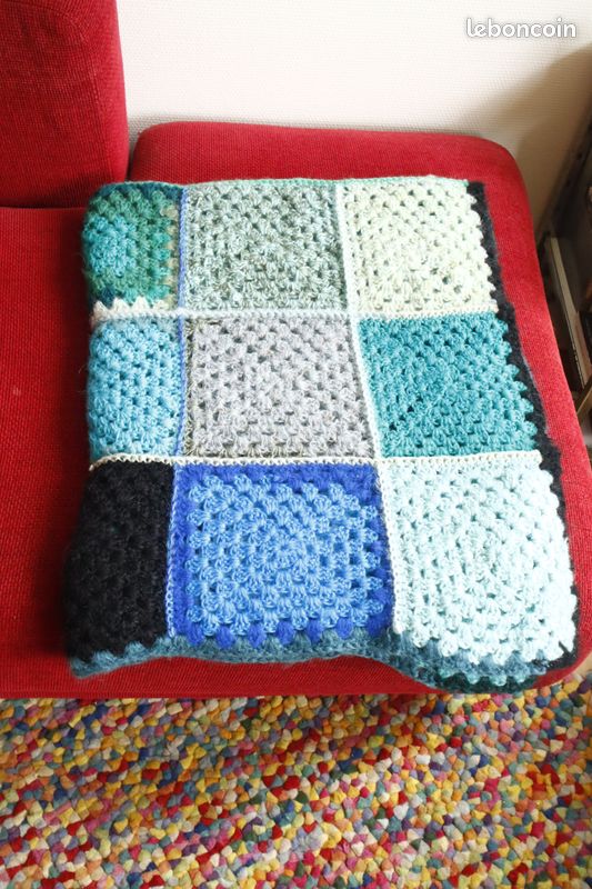Plaid /jeté de canapé patchwork laine au crochet 170 cm (image 1)