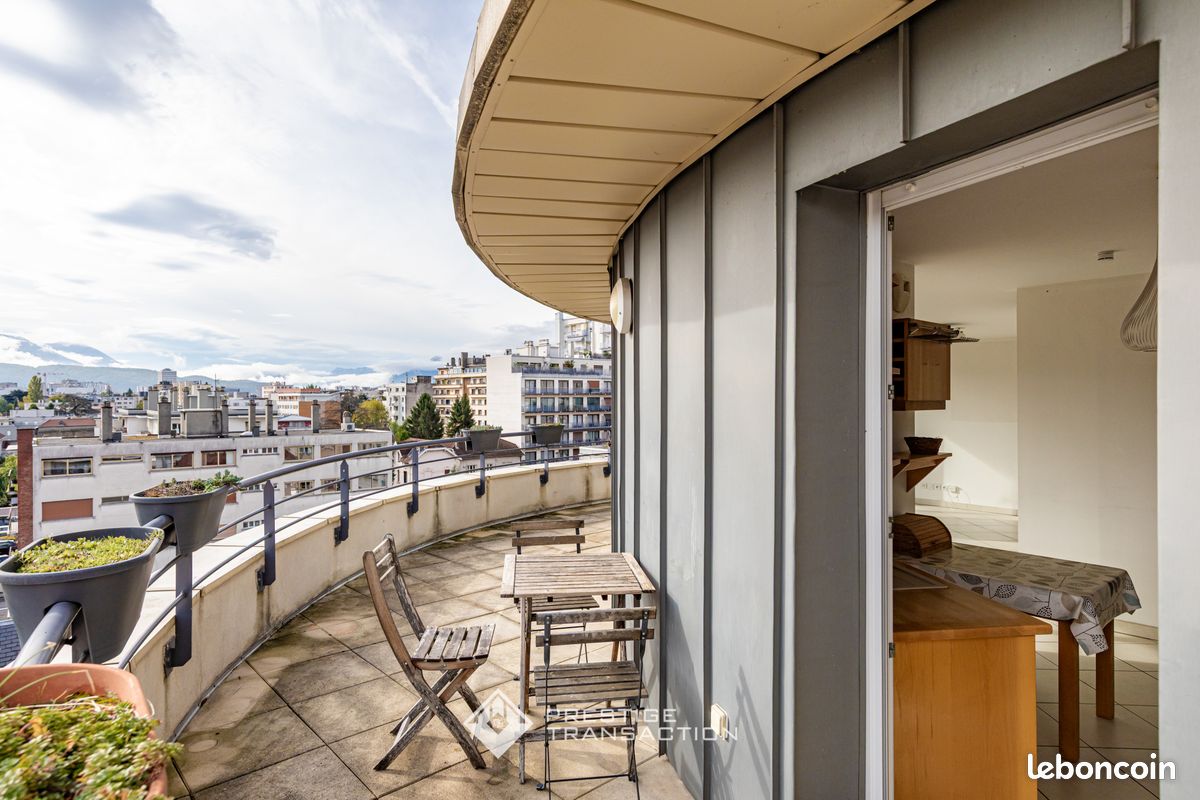 Appartement 3 pièces 76 m² · à Grenoble · 76 m² · 270 000 €