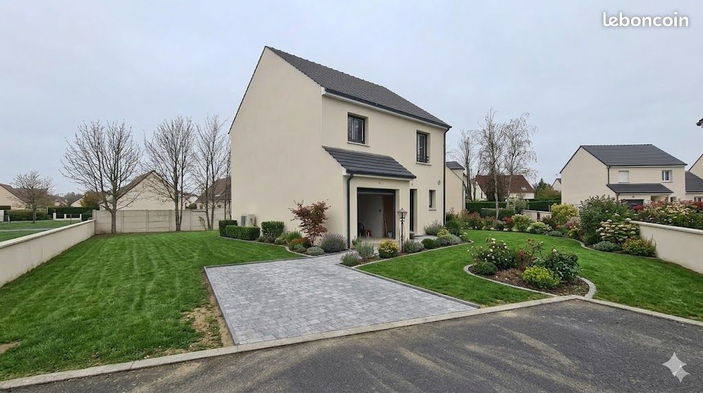Maison 4 pièces 91 m² · à Tremblay-en-France · 91 m² · 321 200 €