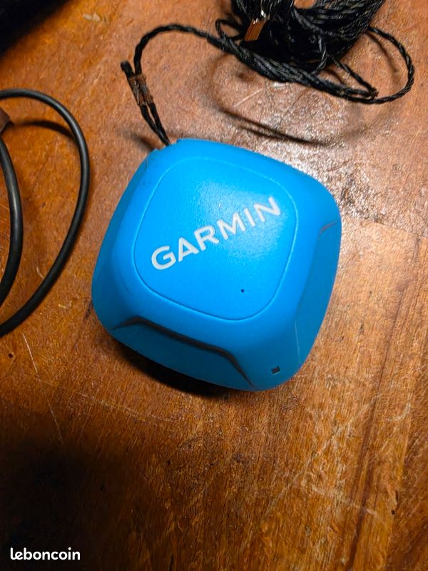 Sondeur a lancer garmin de pêche (image 2)