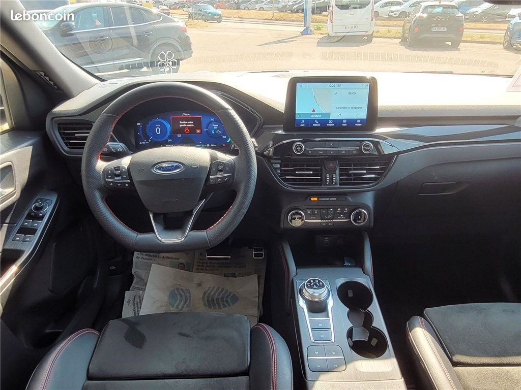 Ford Kuga III 2.5 DURATEC 225 CH PHEV POWERSHIFT ST-Line X (image 13)