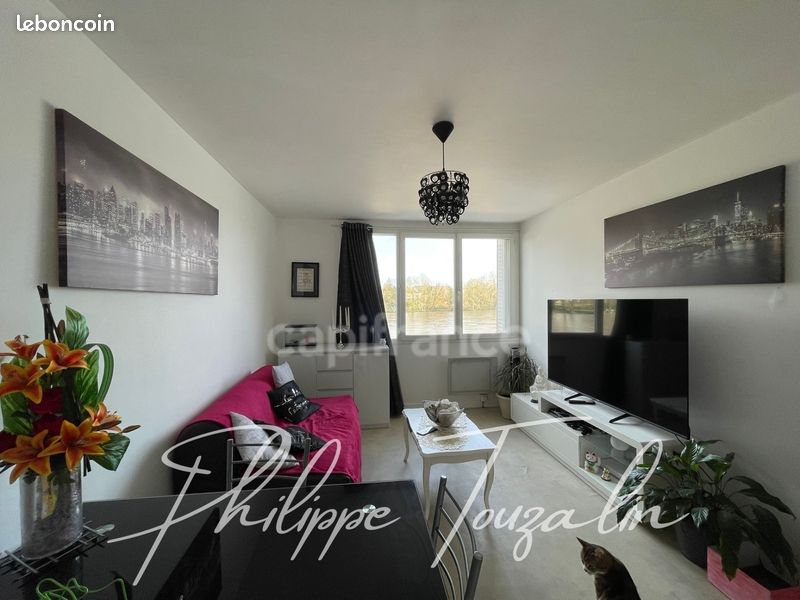 Maison 5 pièces 97 m² - Châtellerault 86100 (image principale 0)