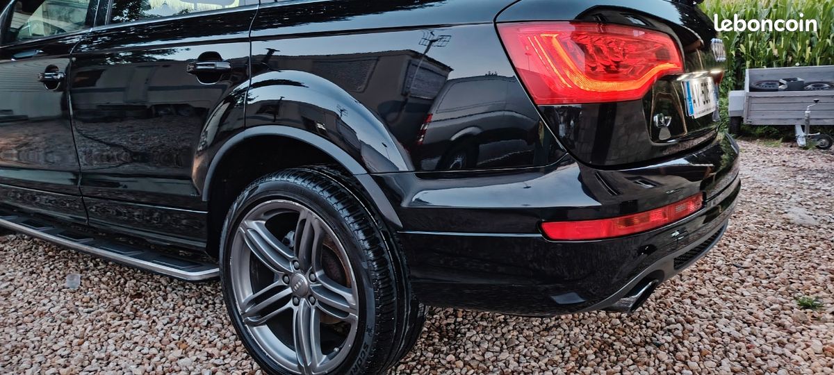 Audi Q7 (image 2)