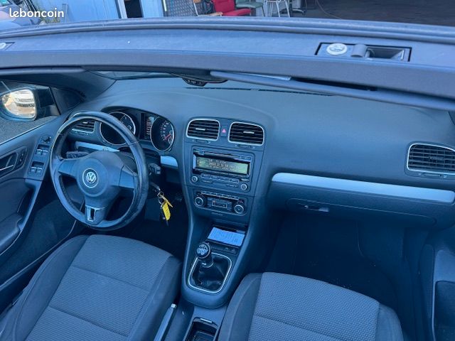 Volkswagen Golf VI Cabriolet 1.2 L TSI 105 CH Bluemotion (image 3)