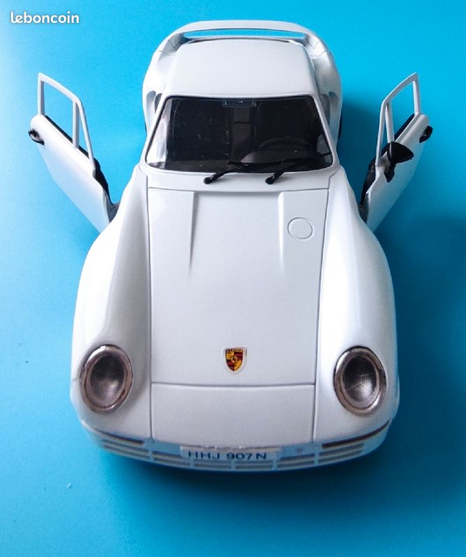 Voiture Porsche 959 (image 2)
