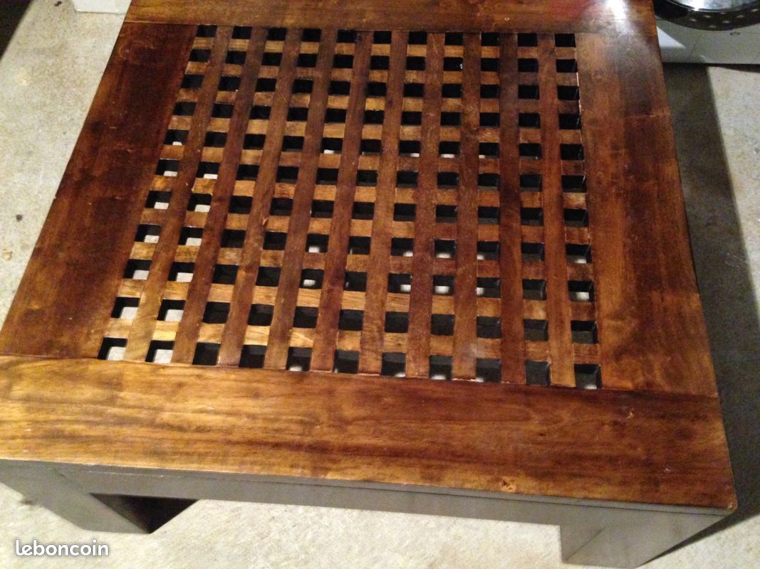 Table de salon style colonial (image 1)