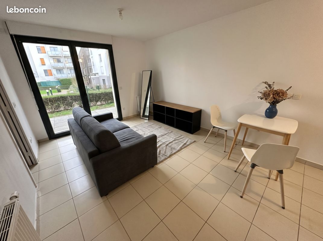 Appartement 2 pièces 39 m² · à Bussy-Saint-Georges · 39 m² · 999 €/mois