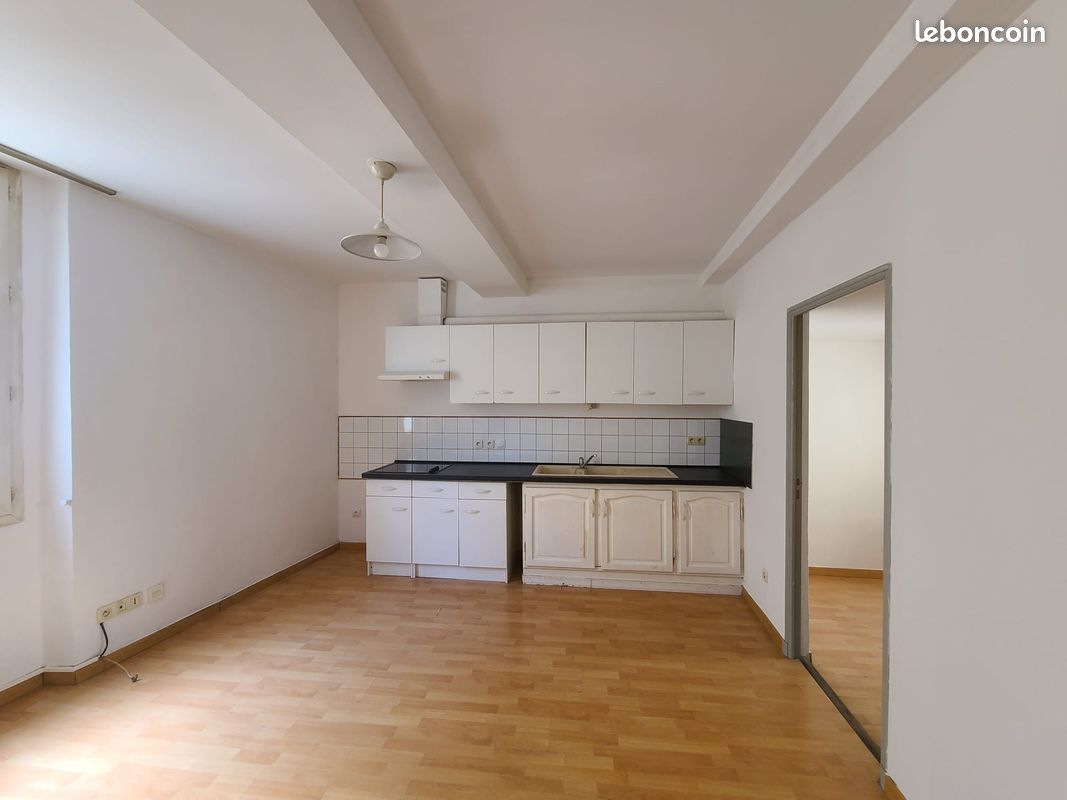 Appartement 1 chambre et bureau (image 2)