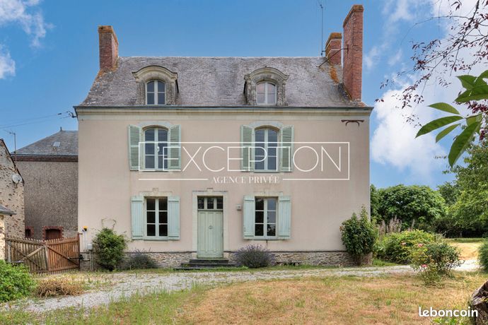 Maison 10 pièces 245 m²