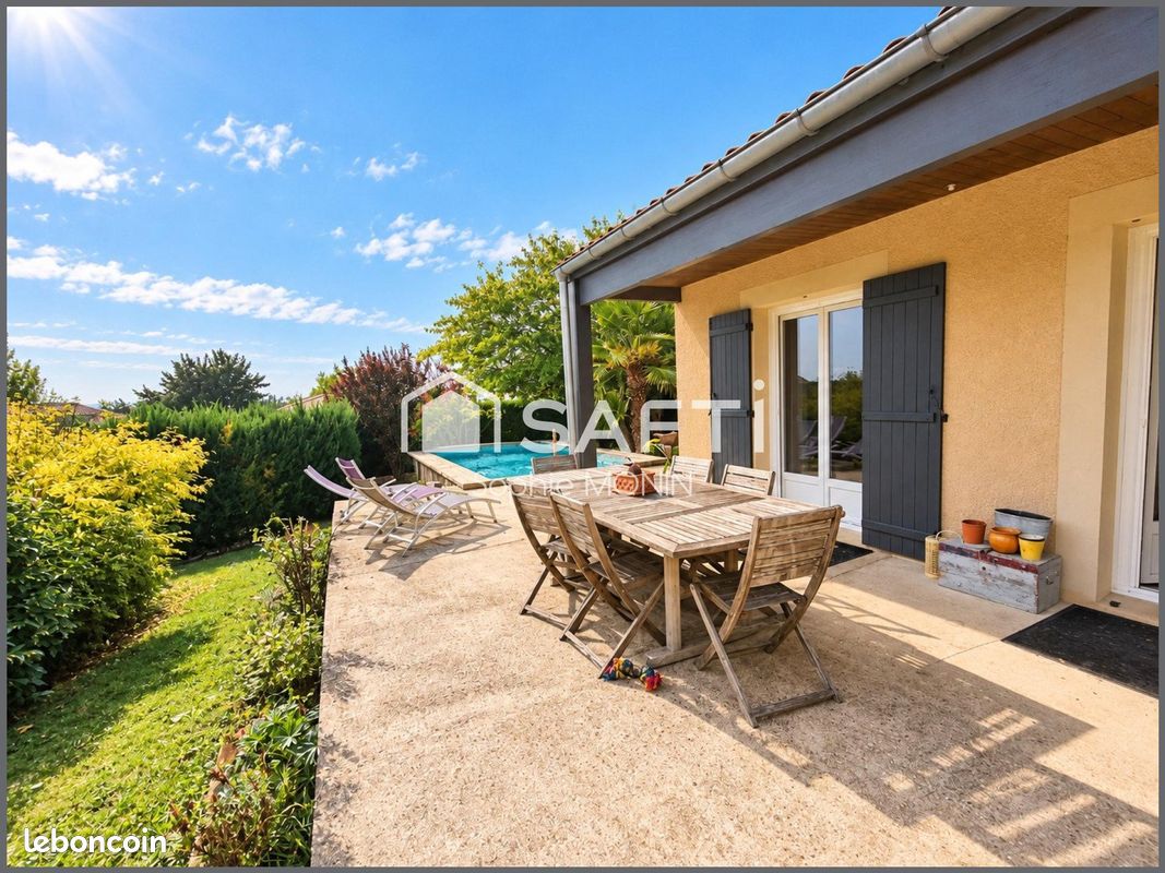 Maison 6 pièces 121 m² · à Saint-Martin-Belle-Roche · 121 m² · 284 000 €