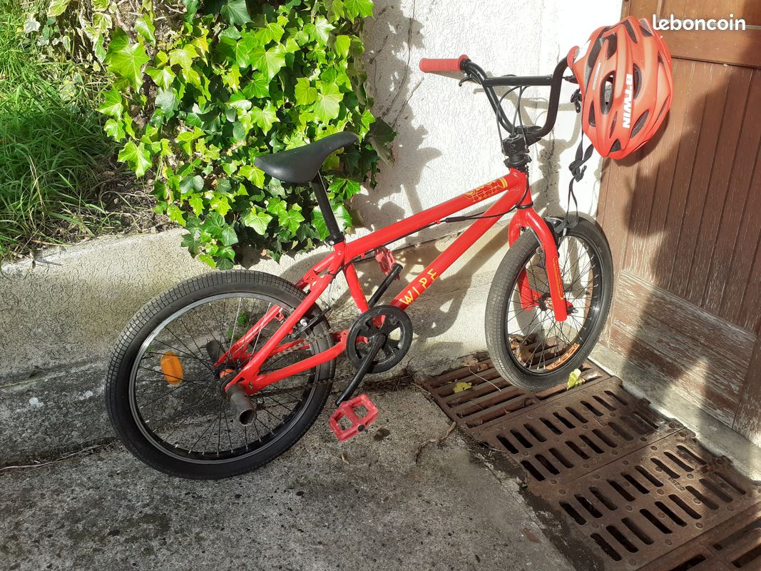 Bmx enfant 20 pouces d'occasion - Vélos