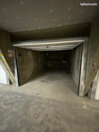 Parking/box 15 m² La Seyne-sur-Mer