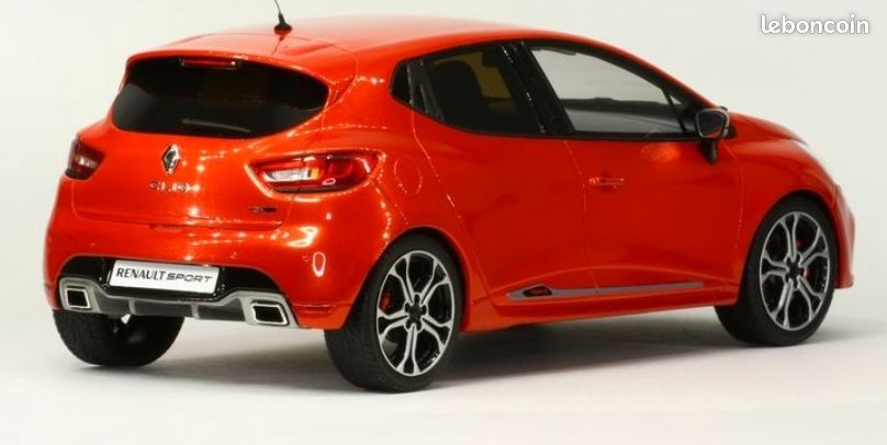 Ottomobile OT926 – Renault Clio 4 RS 220 EDC – Rouge – Échelle 1/18 – Neuve