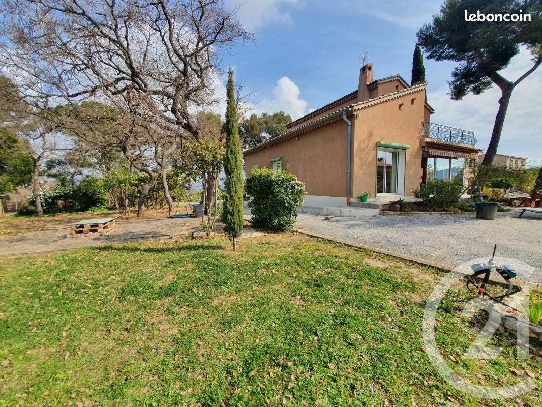 Maison 5 pièces 166 m² · à Le Pradet · 166 m² · 999 900 €