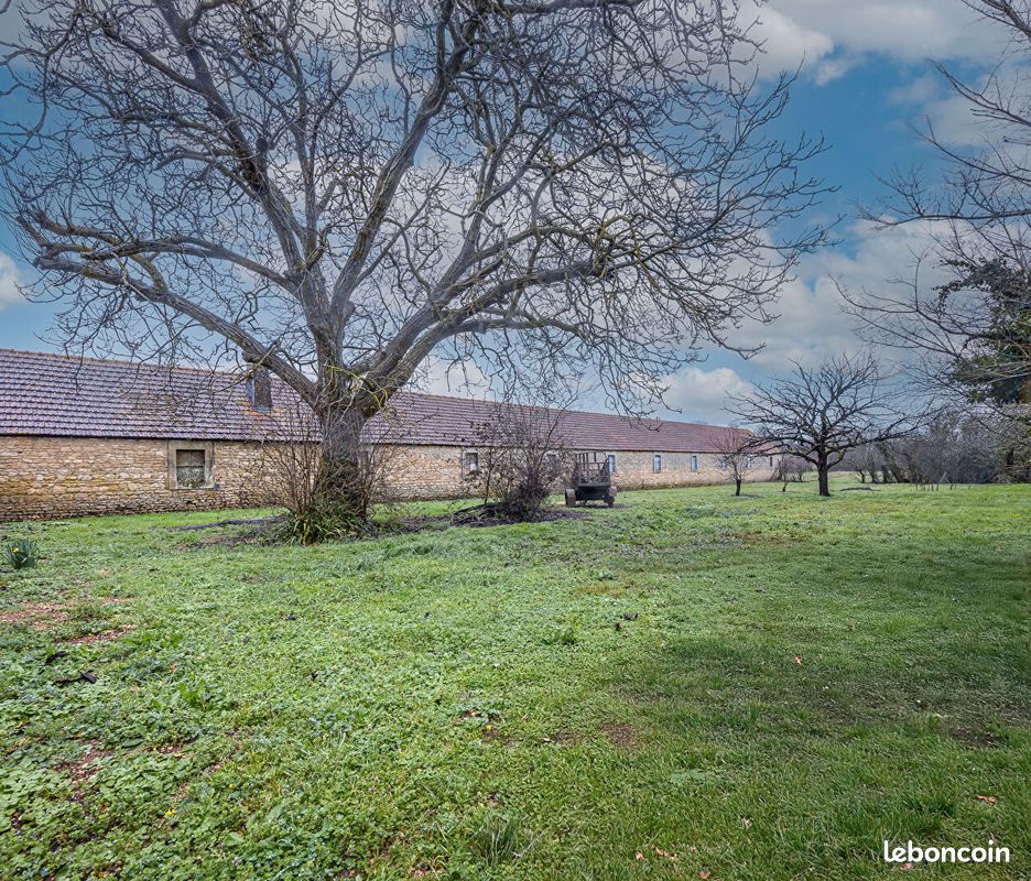 Maison 4 pièces 90 m² · à Forges · 90 m² · 76 500 €