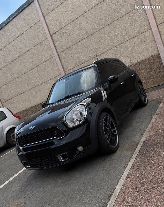 Mini Clubman (image 1)