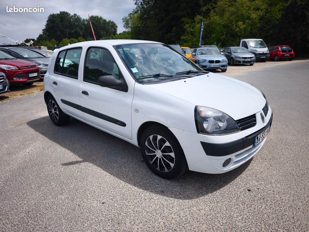 Clio 1.5 dci 80ch Campus 4cv 5 portes (image 5)