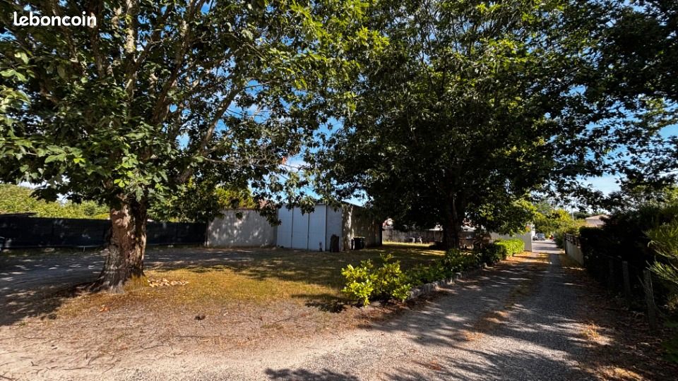 Terrain 850 m² Pessac · 205 000 €