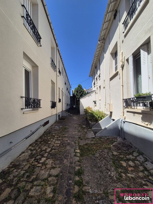 Appartement 2 pièces 33 m² · à Bagneux · 33 m² · 210 000 €