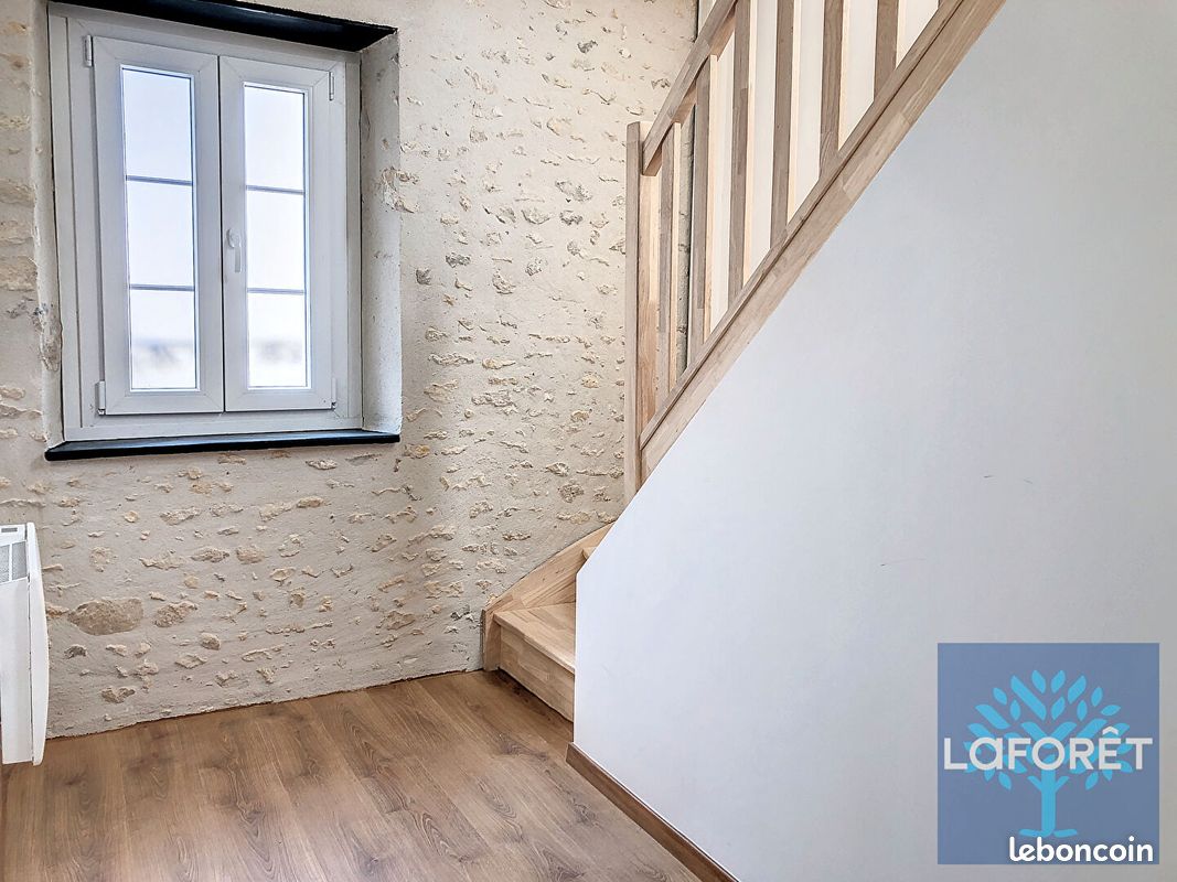 Appartement 2 pièces 32 m² · à Pussay · 32 m² · 586 €/mois