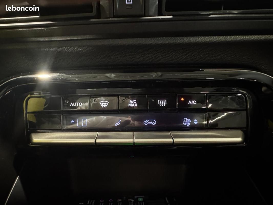 Citroën C3 Turbo 100 ch BVM6 Max (image 34)