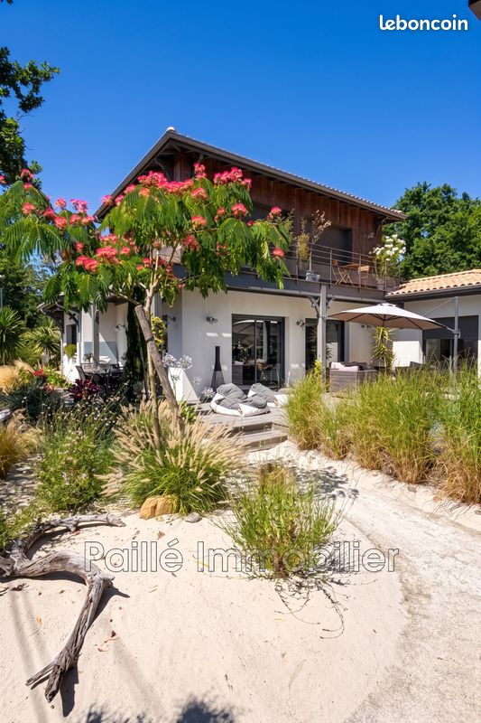 Maison 6 pièces 154 m² · à Soulac-sur-Mer · 154 m² · 895 000 €
