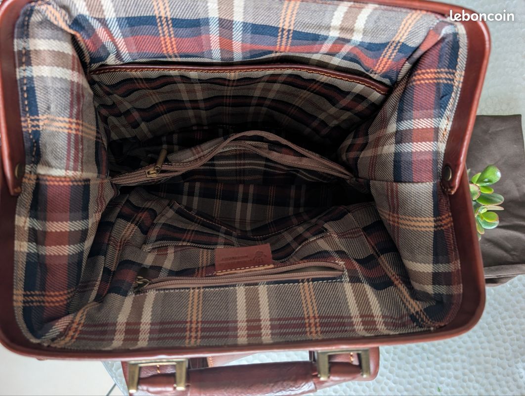 Sac à dos en cuir (image 3)