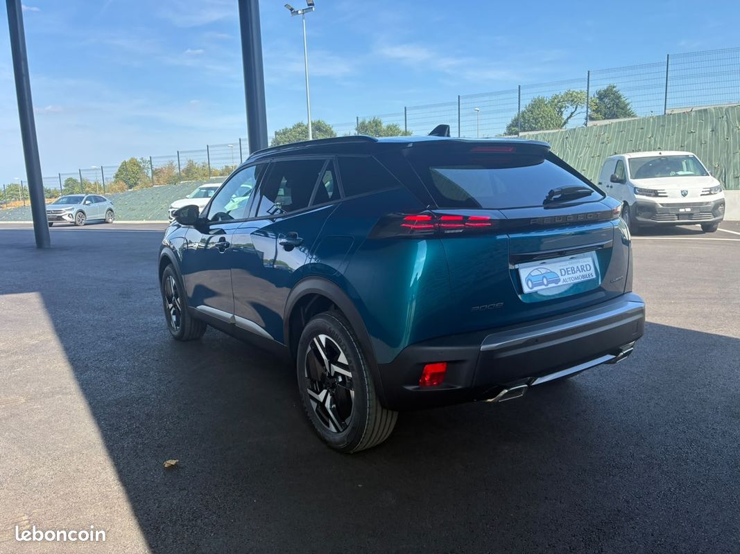 Peugeot 2008 1.2 HYBRID 145CH GT E-DCS6 (image 7)