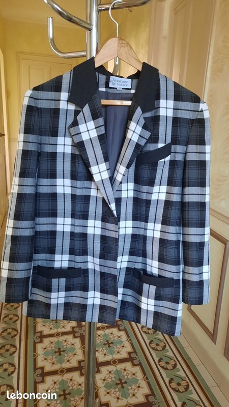 Tailleur jupe (image 4)