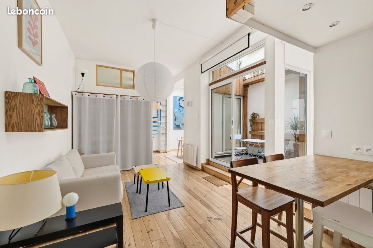 Appartement 2 pièces 44 m² · à Paris · 44 m² · 420 000 €