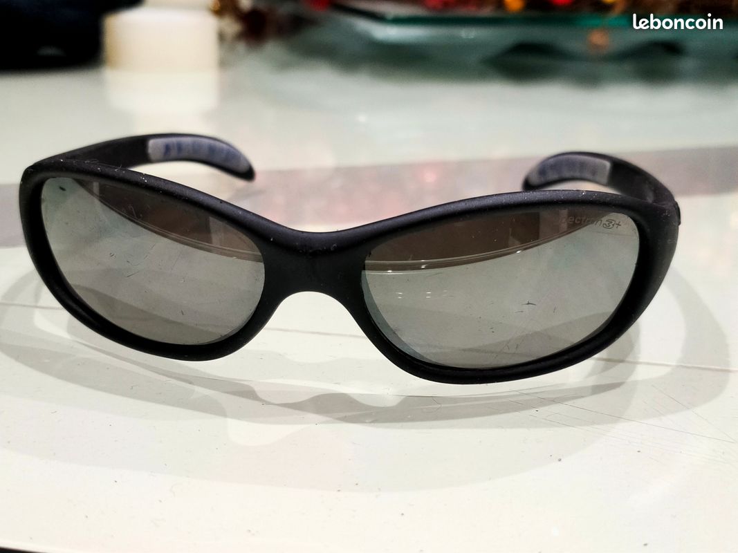 Lunette de soleil pour enfant (image 1)