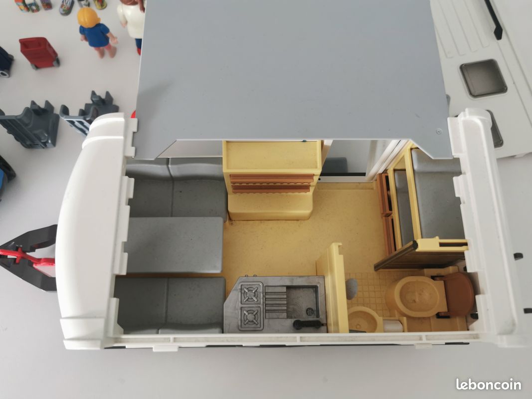 Playmobil voiture+ caravane et camping car (image 3)