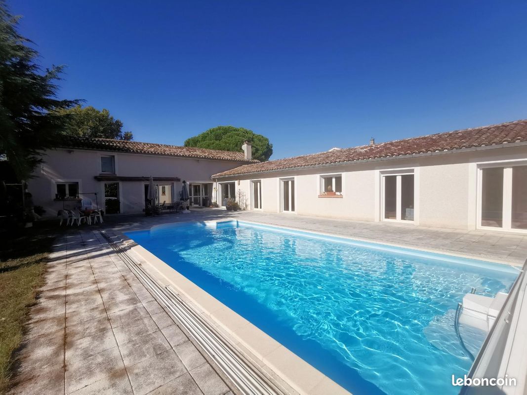 Maison 7 pièces 191 m² · à Castelsarrasin · 191 m² · 326 000 €