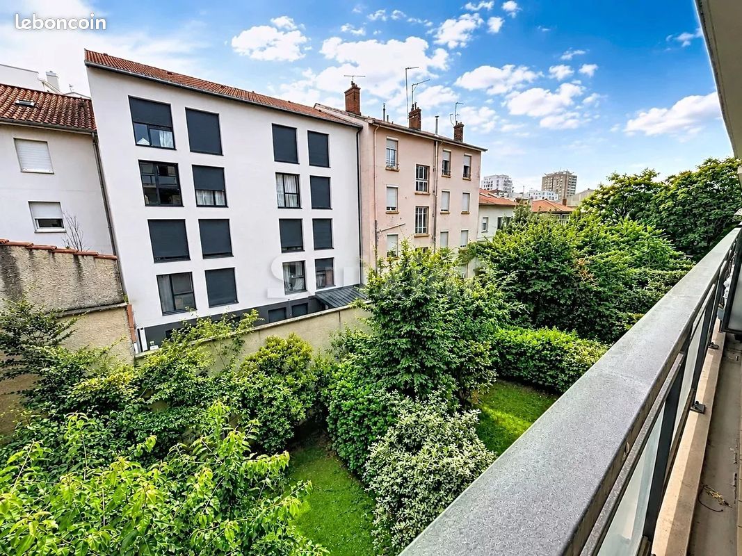 Appartement 3 pièces 64 m² · à Villeurbanne · 64 m² · 240 000 €